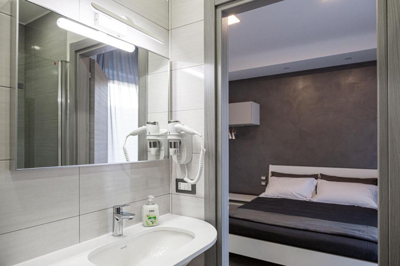 Amica Geniale Otel Napoli Dış mekan fotoğraf