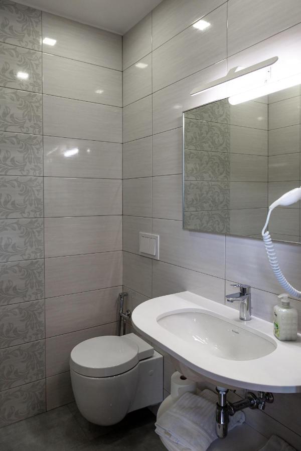 Amica Geniale Otel Napoli Dış mekan fotoğraf